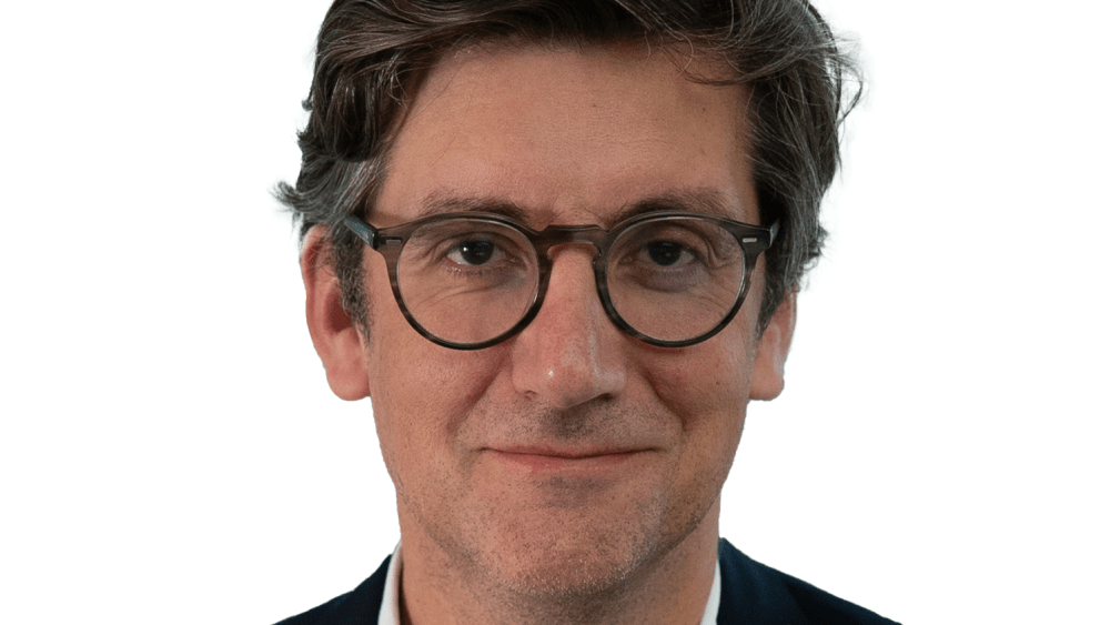 Andrew Roberts Leaves Burberry, Joins Global Law Firm Linklaters