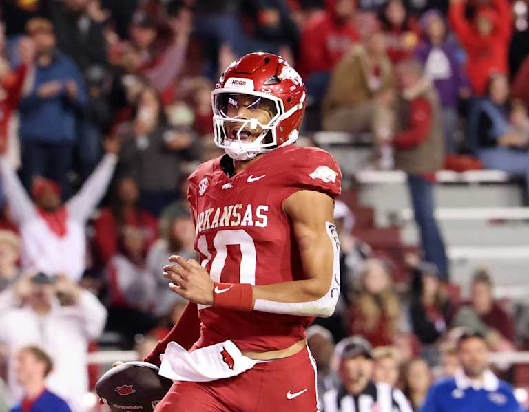 Athlon Sports predicts Arkansas football’s SEC standing in 2025