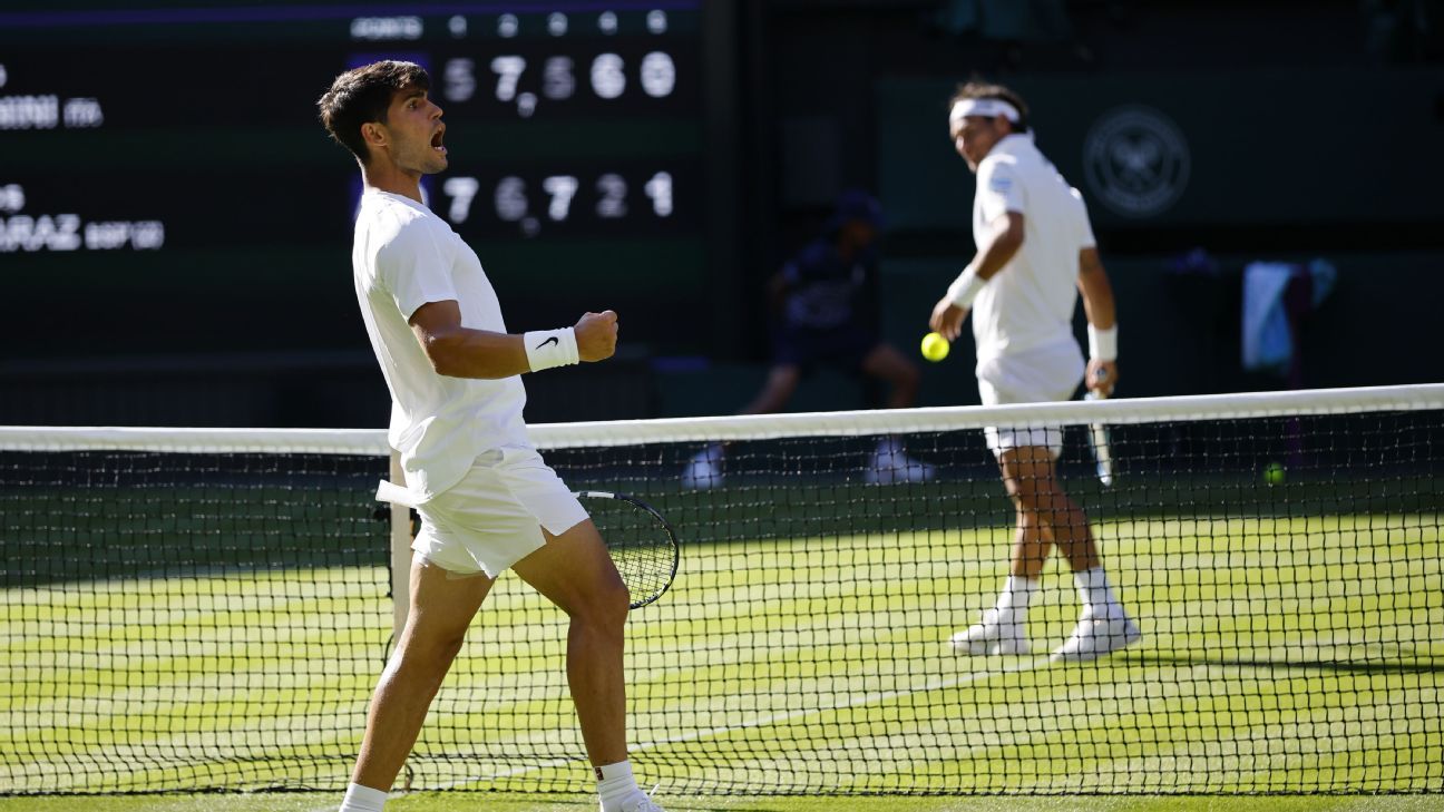 Carlos Alcaraz outlasts Fabio Fognini in five sets at Wimbledon