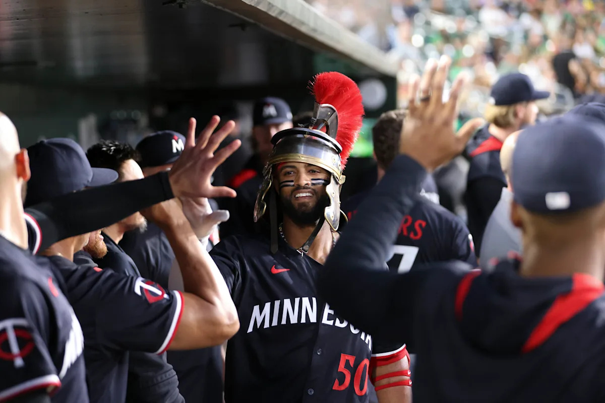 Castro homers twice and Twins win 10-3, sending Athletics to 8th straight loss and 19th in 20 games