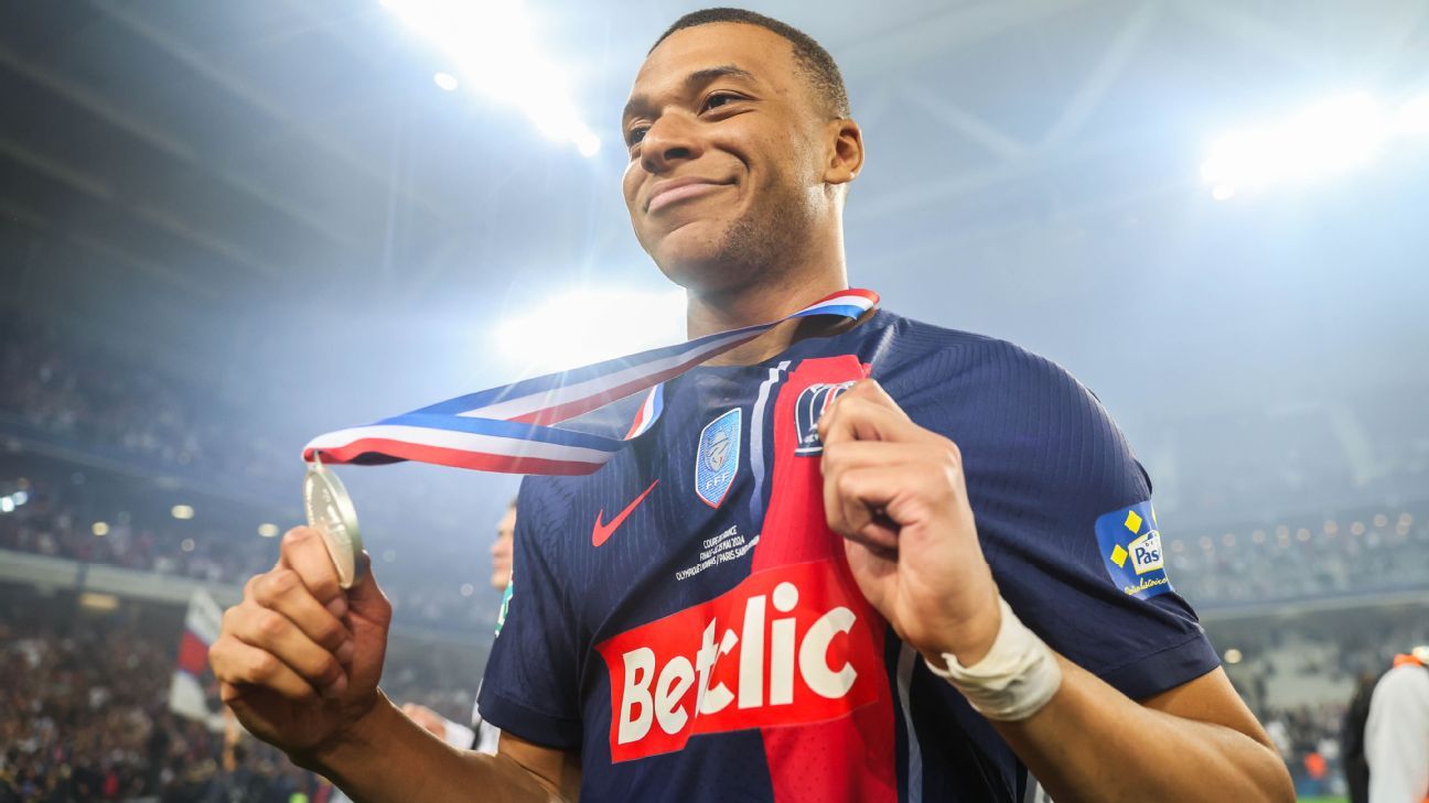 Champions League final: Kylian Mbappé, Neymar congratulate PSG on 1st title