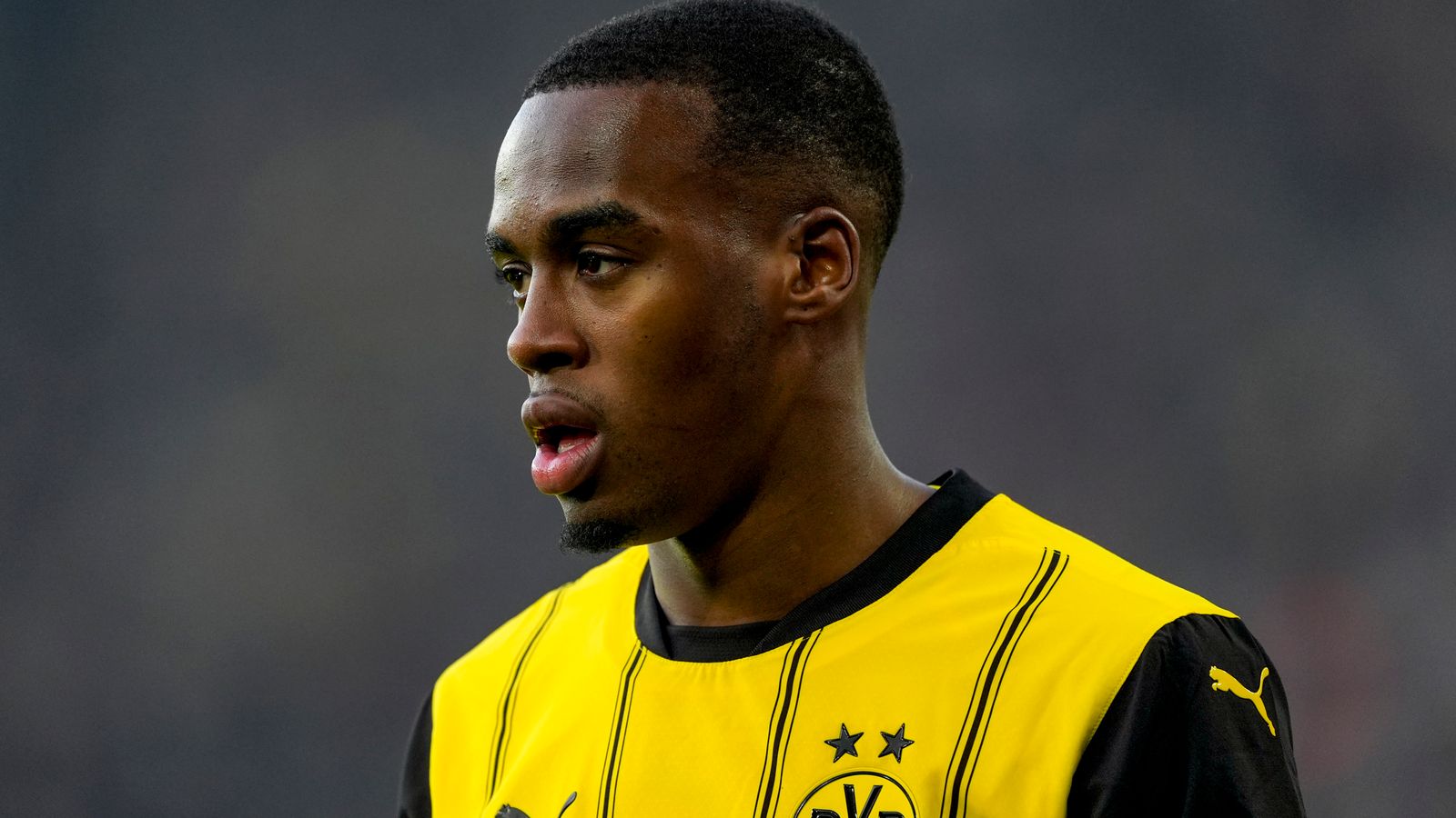 Chelsea transfer news: Borussia Dortmund want £55m for Jamie Gittens as Blues abandon Mike Maignan deal | Football News