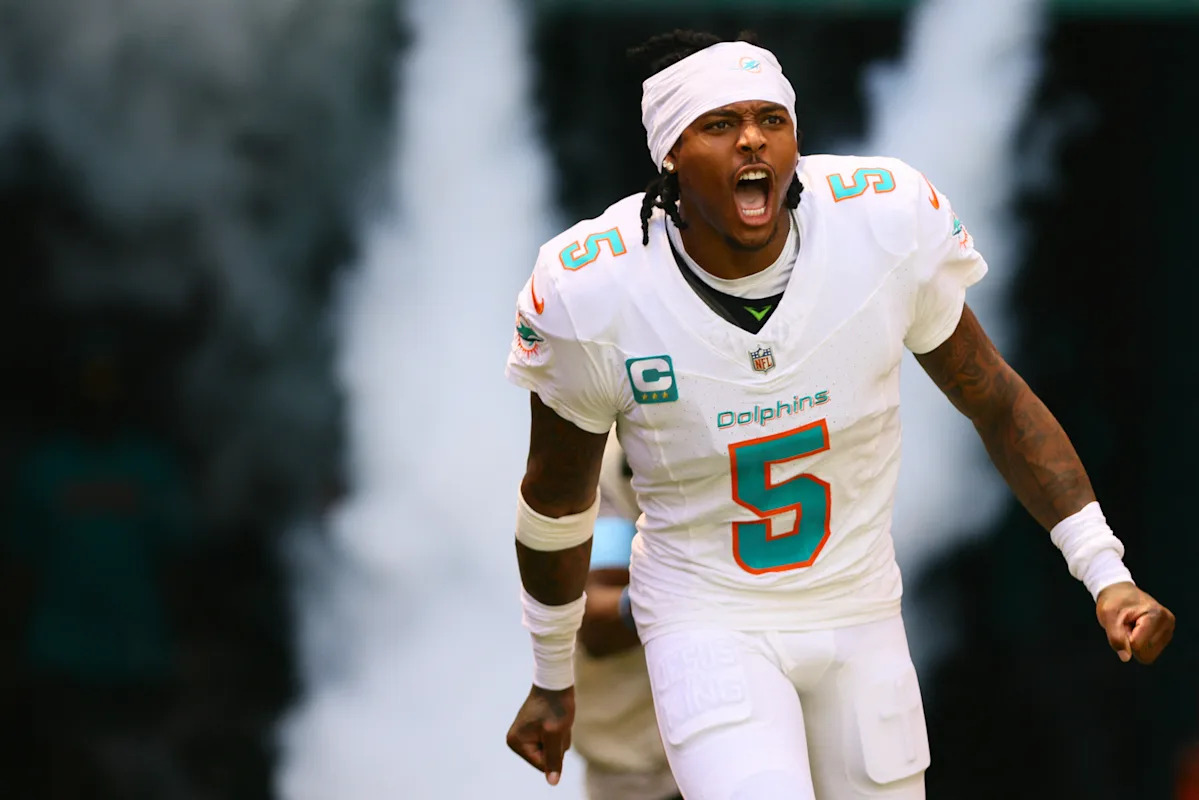Dolphins reportedly trade Jalen Ramsey to Steelers as team loads up with Aaron Rodgers