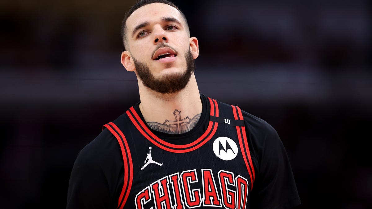 Insider says Lakers would be interested in bringing back Lonzo Ball