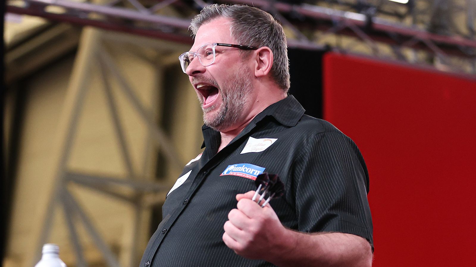 James Wade wins Players Championship 19 title in Leicester to end near three-year wait for PDC ranking title | Darts News