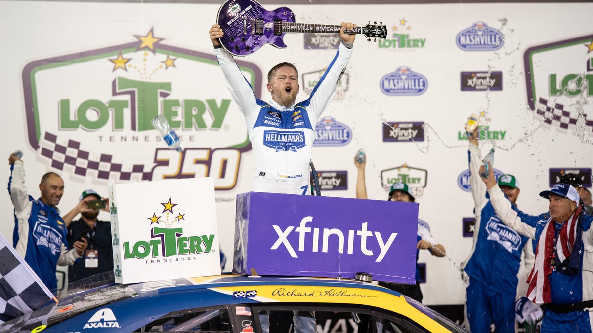 Justin Allgaier, Dale Earnhardt Jr. win