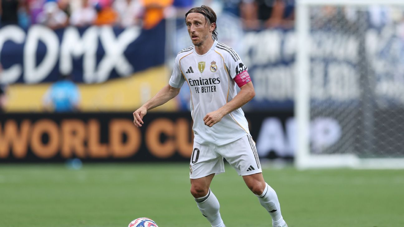 Luka Modric agrees to sign for AC Milan after Club World Cup