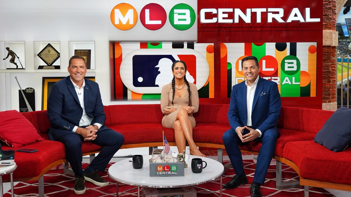 ‘MLB Central’ still keeping viewers entertained over 1,000 shows