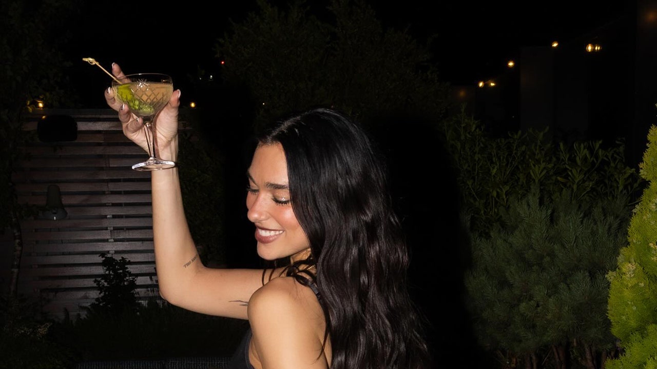 No One Can Stop Dua Lipa From Naked Dressing