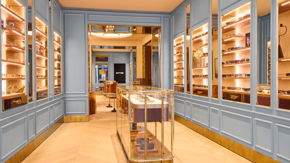 Oliver Peoples Opens Paris Boutique