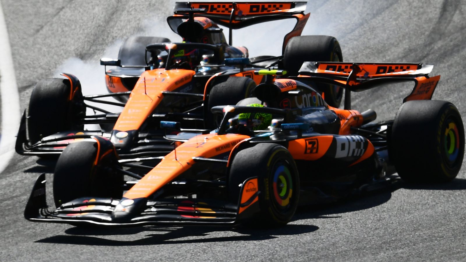Oscar Piastri: McLaren driver says sorry to team for Lando Norris near-miss in Austrian GP battle | F1 News