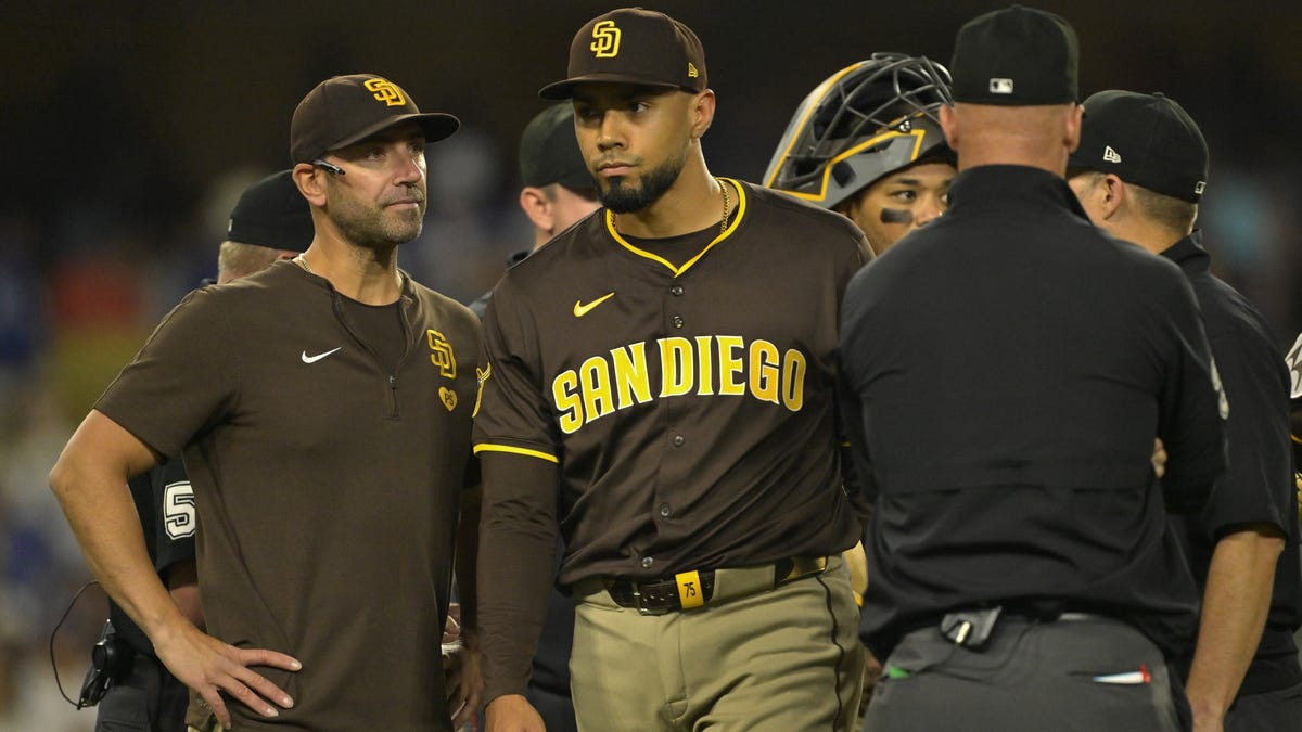 Padres’ Robert Suarez suspended 3 games for hitting Shohei Ohtani