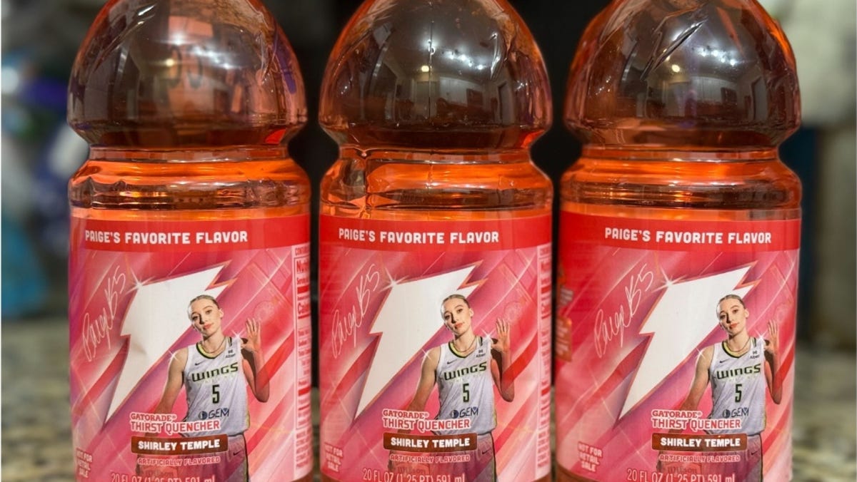 Paige Bueckers Shirley Temple Gatorade sounds weird, tastes good