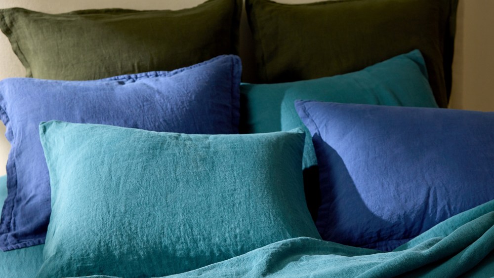 Parachute’s New Linen Hues Will Refresh Your Bed for Summer