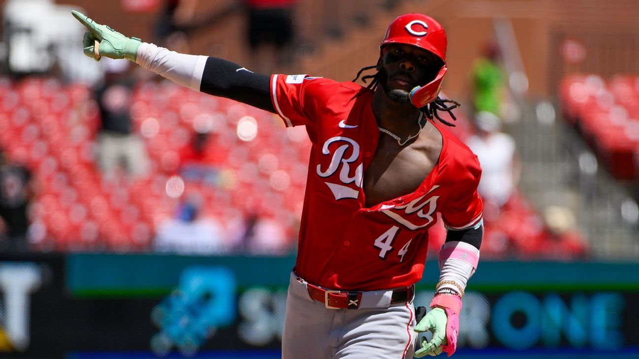 Reds’ Elly De La Cruz, M’s Trent Thornton fall ill due to heat