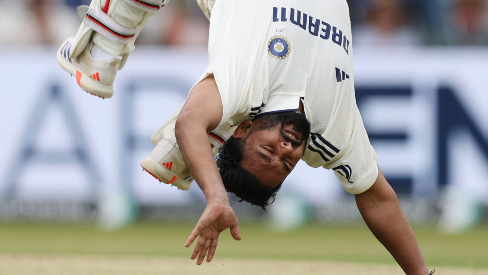 Rishabh Pant: ‘Great entertainer’ lights up England-India with sixes, somersault and ‘falling paddle’ in superb century | Cricket News