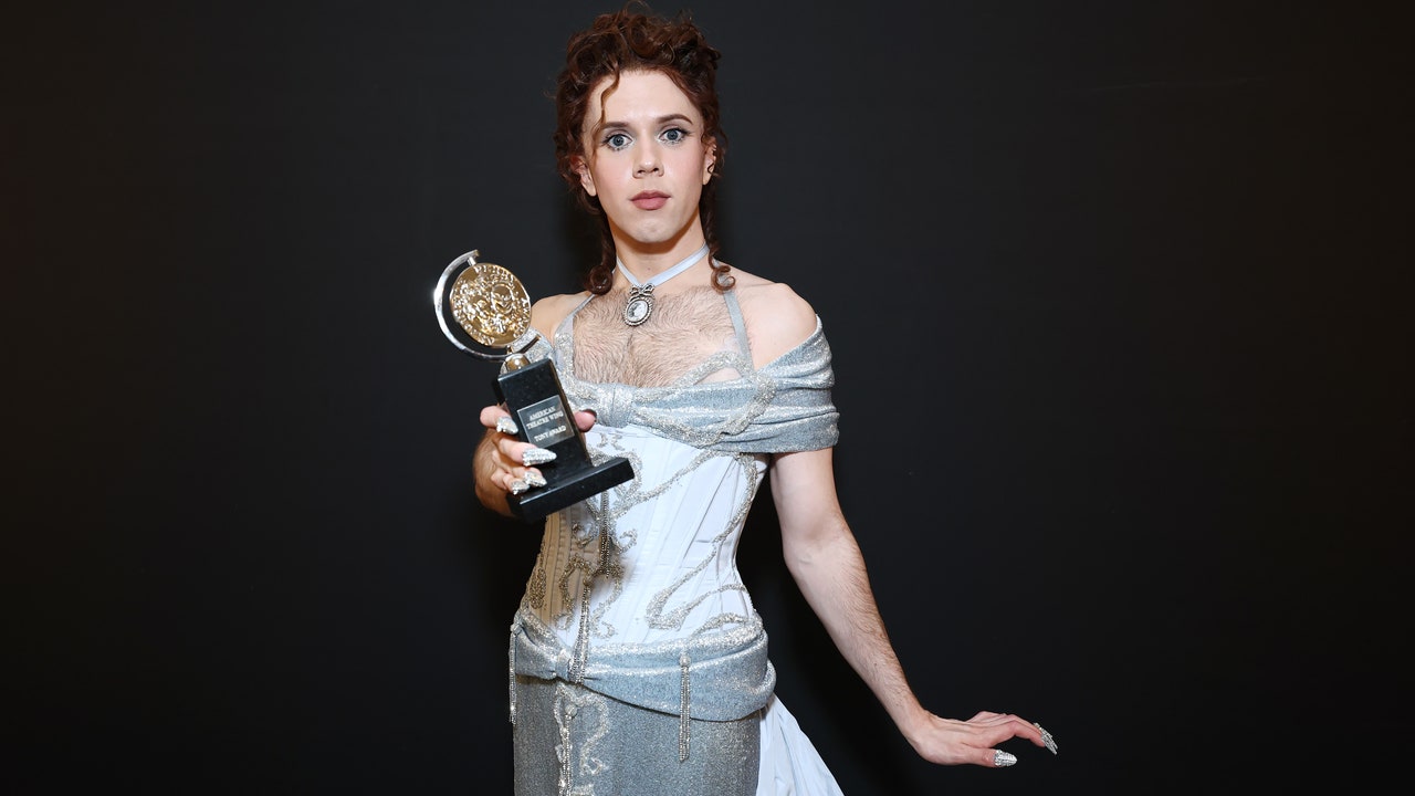 See Every Tony Award Winner of 2025
