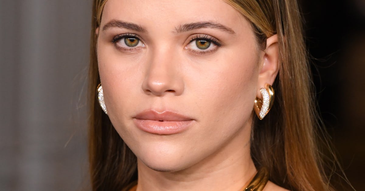 Sofia Richie Grainge’s Blue Dress Made For The Chicest Wedding Guest Look