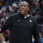 Sources -- Knicks set for talks with Mike Brown, Taylor Jenkins
