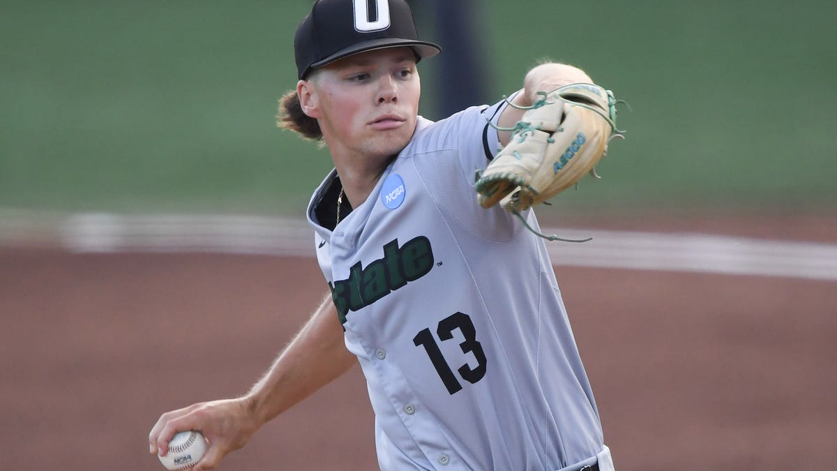 South Carolina baseball lands in-state RHP Amp Phillips from USC Upstate