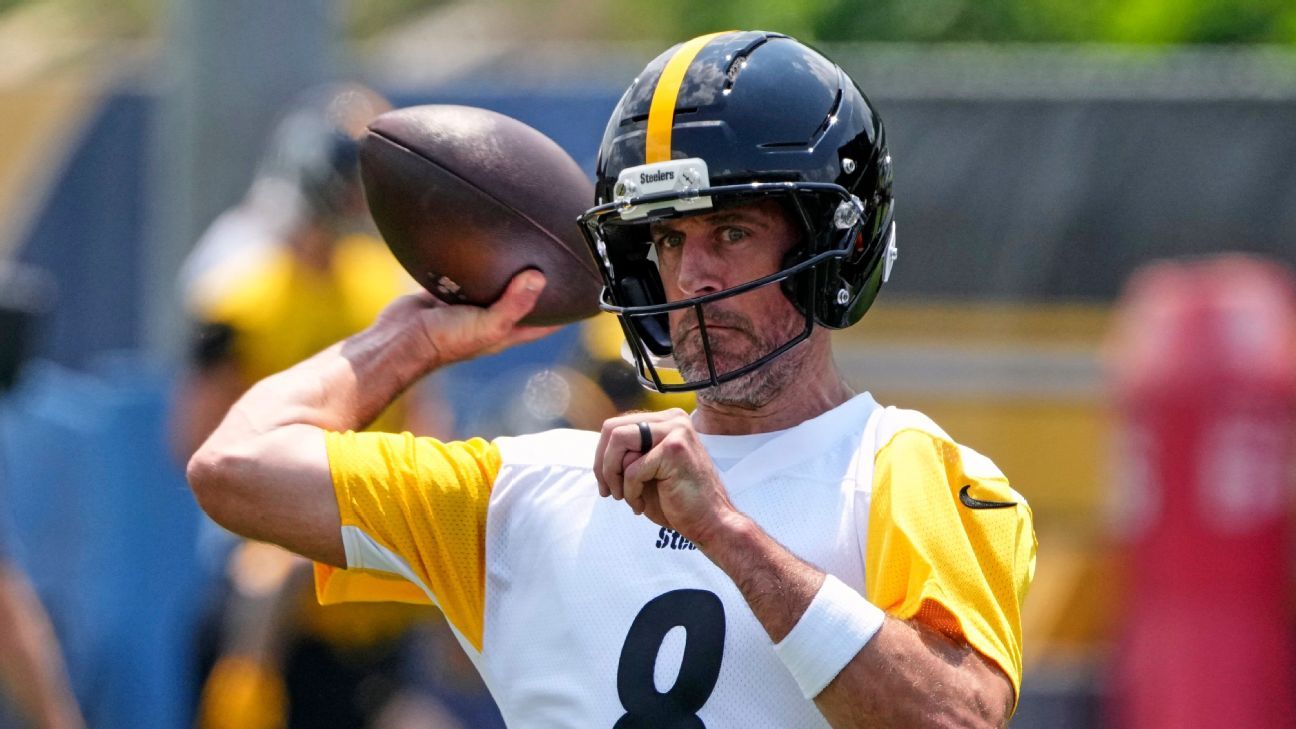 Steelers OC Smith hopes for more balance with Rodgers