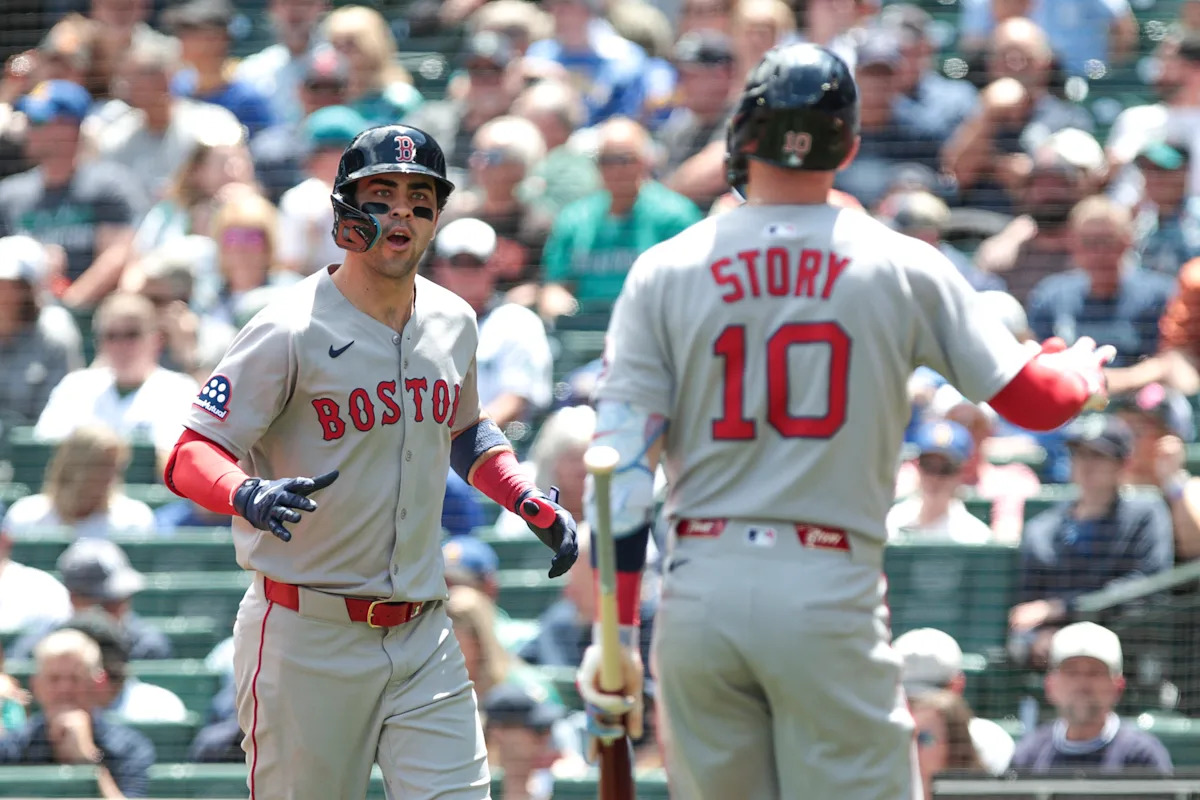 Story hits 2-run homer, Crochet goes 6 strong innings as Red Sox earn series victory over Mariners