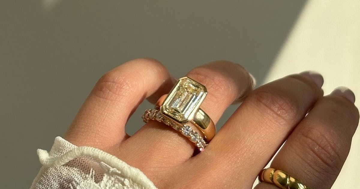The 2025 Engagement Ring Trends Will Appeal To Everyone