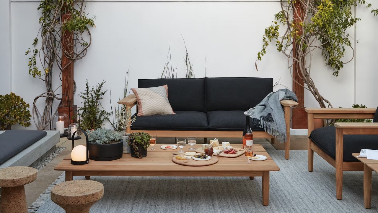 The Best Outdoor Furniture to Enjoy During Spring and Summer 2025