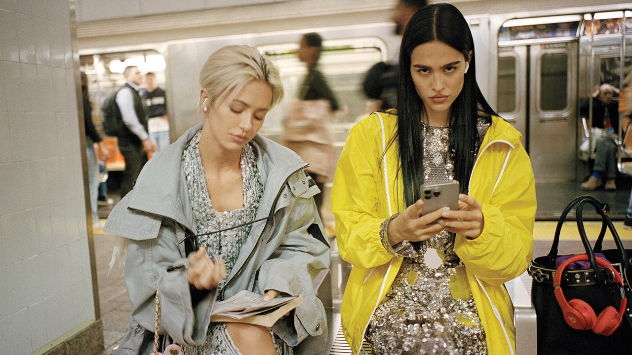 This Stupidly Simple Trick Helped Me Reduce My Screen Time by a Third