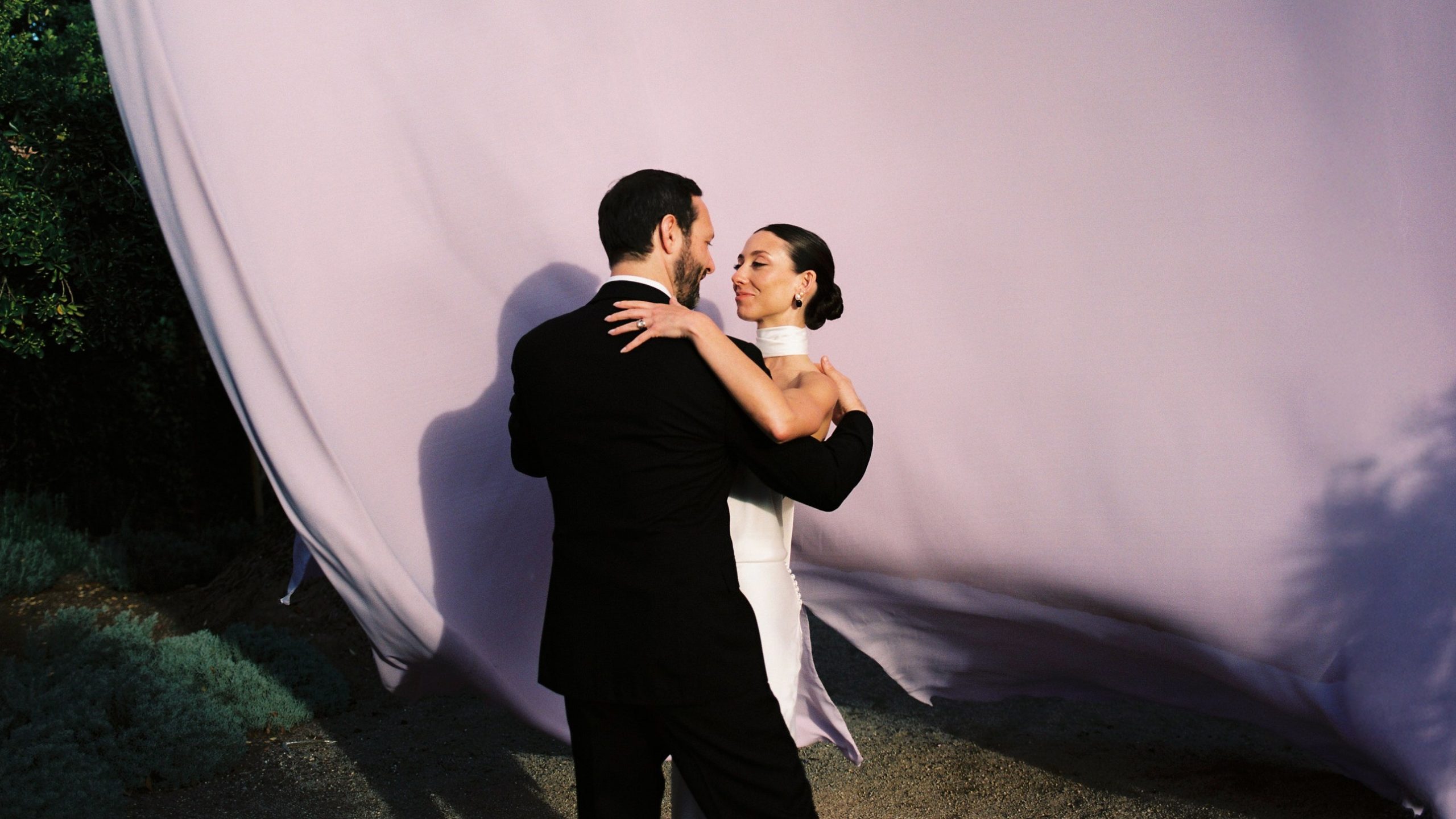 This Wedding at a Spanish Vineyard Felt Like a Casual Yet Elegant Family Dinner Party