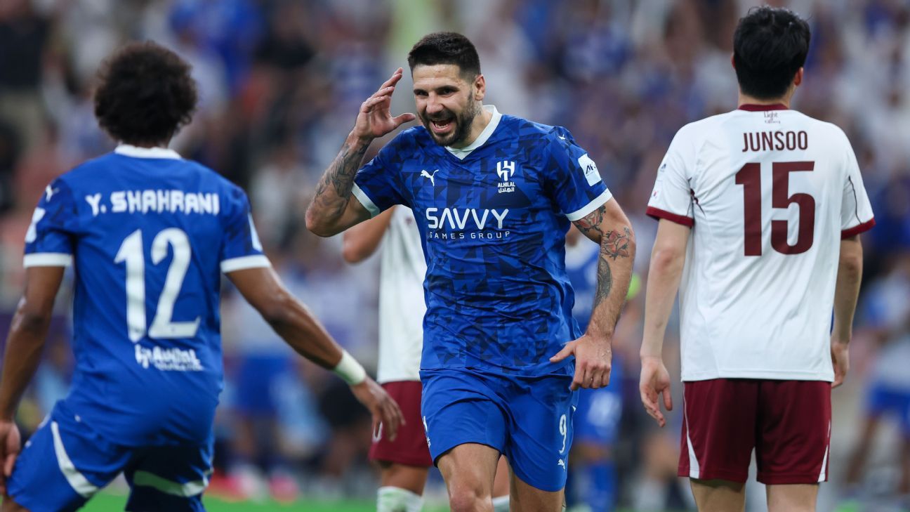 Transfer rumors, news: Man United consider shock Mitrovic move