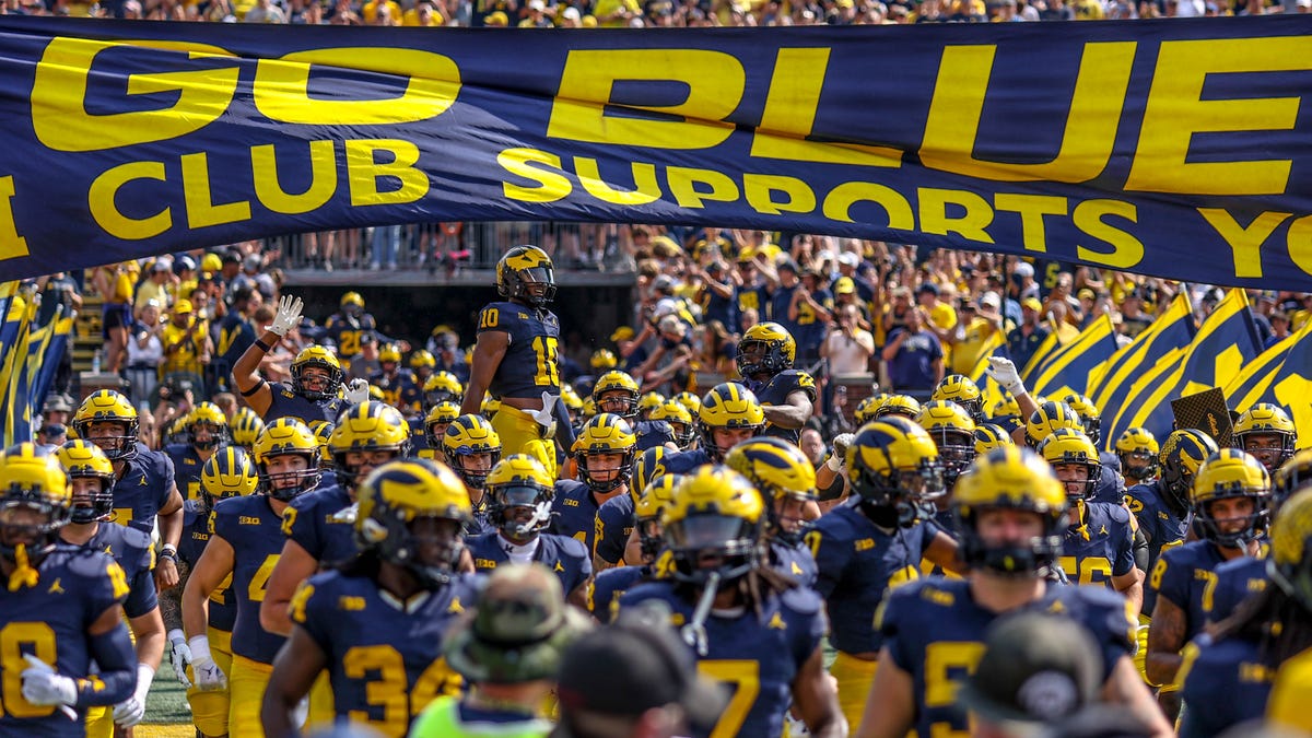 USA TODAY hypes Michigan as 2025 championship sleeper contender