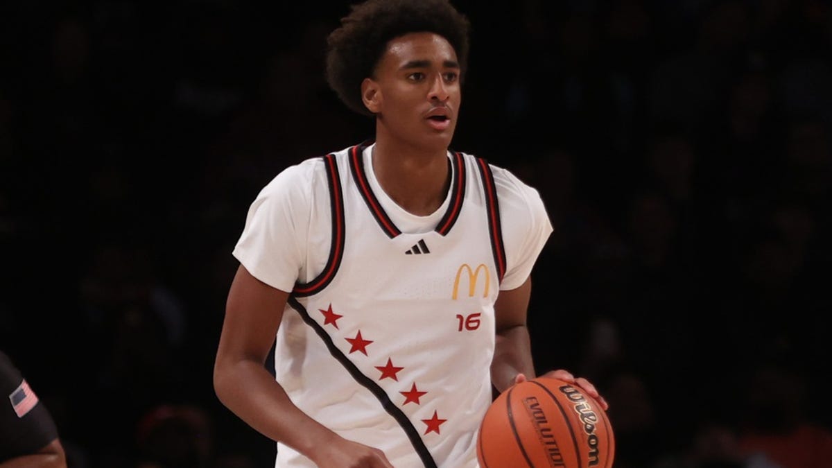 USC’s Alijah Arenas, recovering, discusses his scary car crash