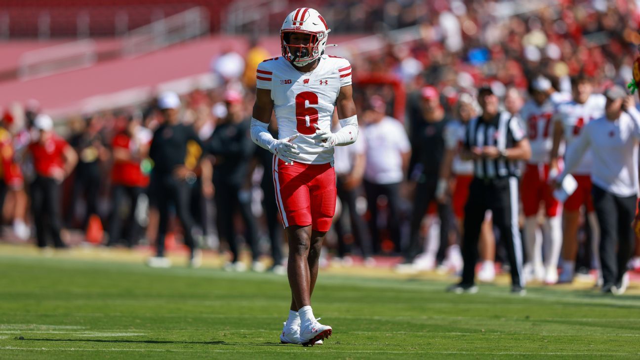 Wisconsin sues Miami for tampering with football transfer