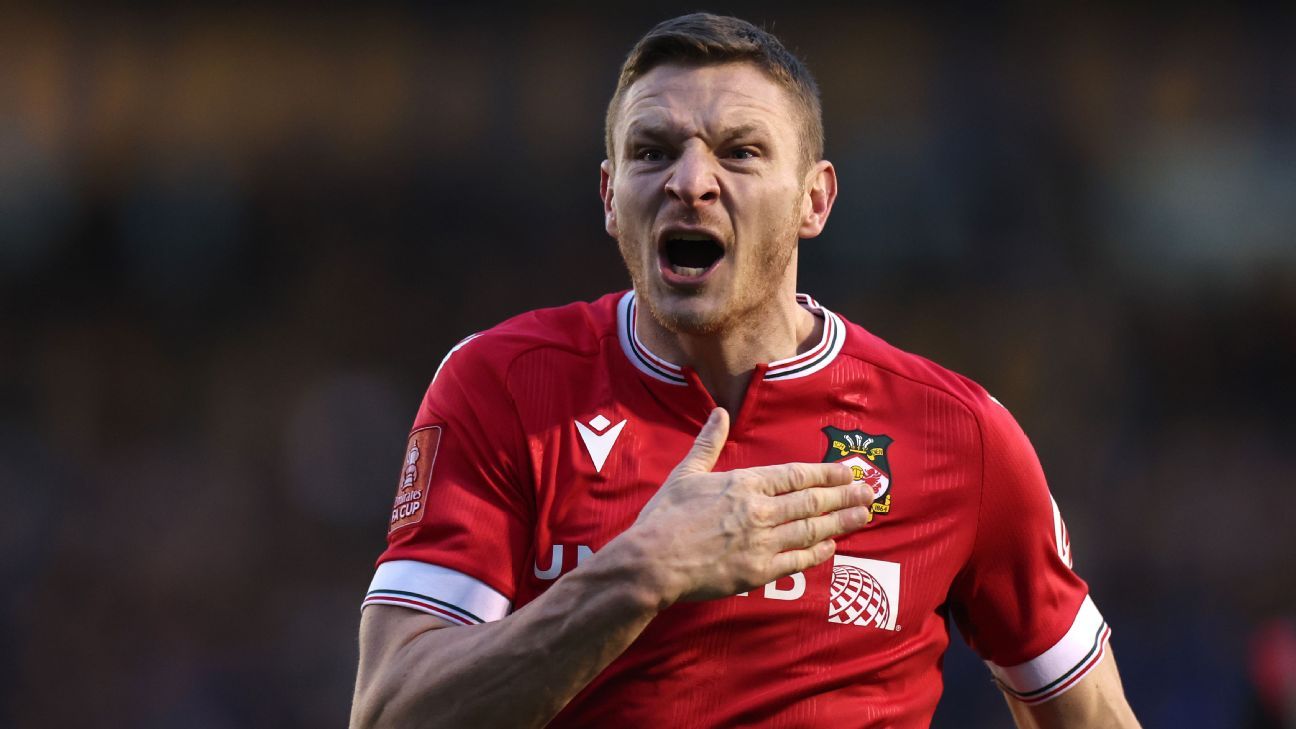 Wrexham boss Phil Parkinson: Paul Mullin made decision to leave
