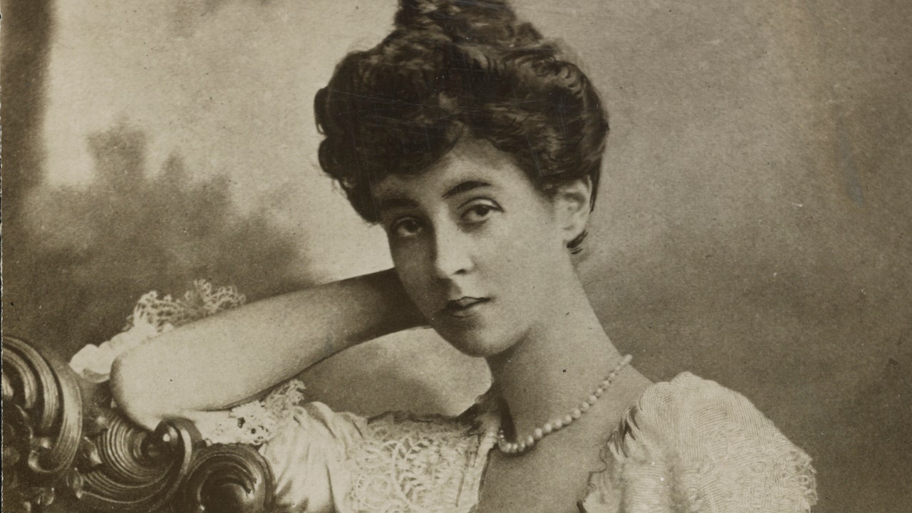 ‘The Gilded Age’: The Real-Life Miserable Marriage of Consuelo Vanderbilt and the Duke of Marlborough