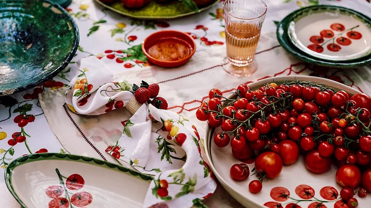 36 Outdoor Entertaining Essentials for Your Next Summer Dinner Party