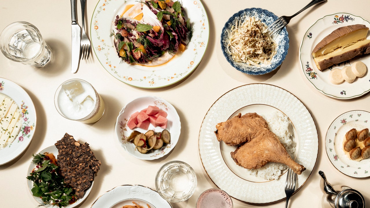 9 Collagen-Rich Foods With Antiaging Benefits