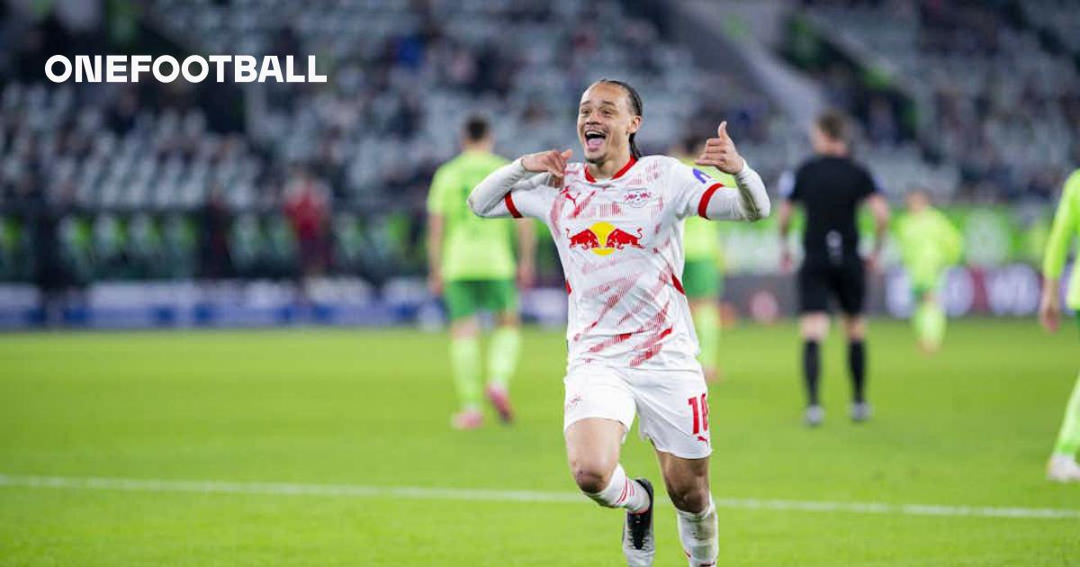 Arsenal and Chelsea set to battle in the race to sign 22-year-old Bundesliga star