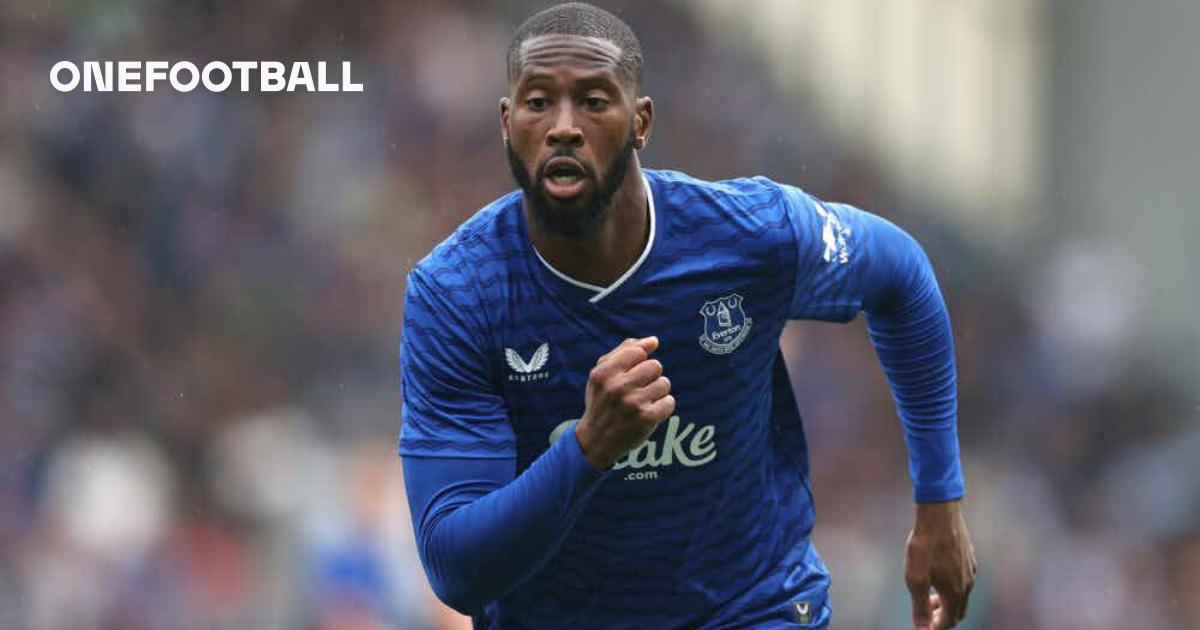 Atalanta eye move for Everton striker Beto
