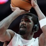 Ayton thrilled to be with 'once-in-a-generation' Doncic