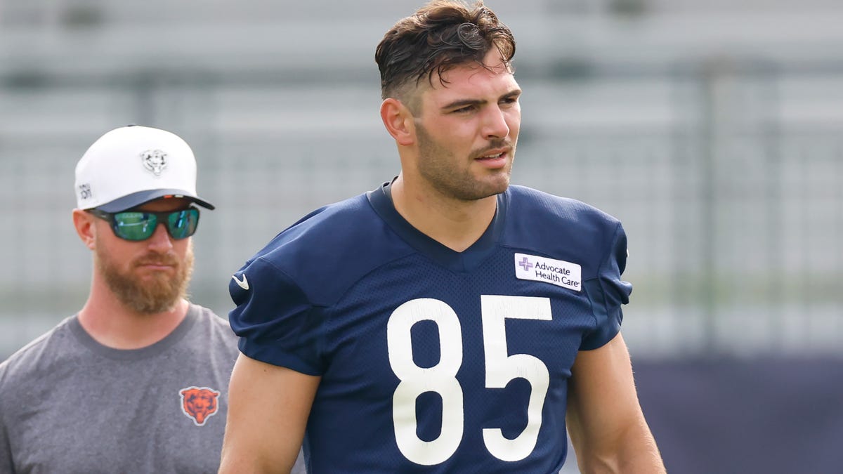 Bears TE Cole Kmet not surprised Ben Johnson pulled starters