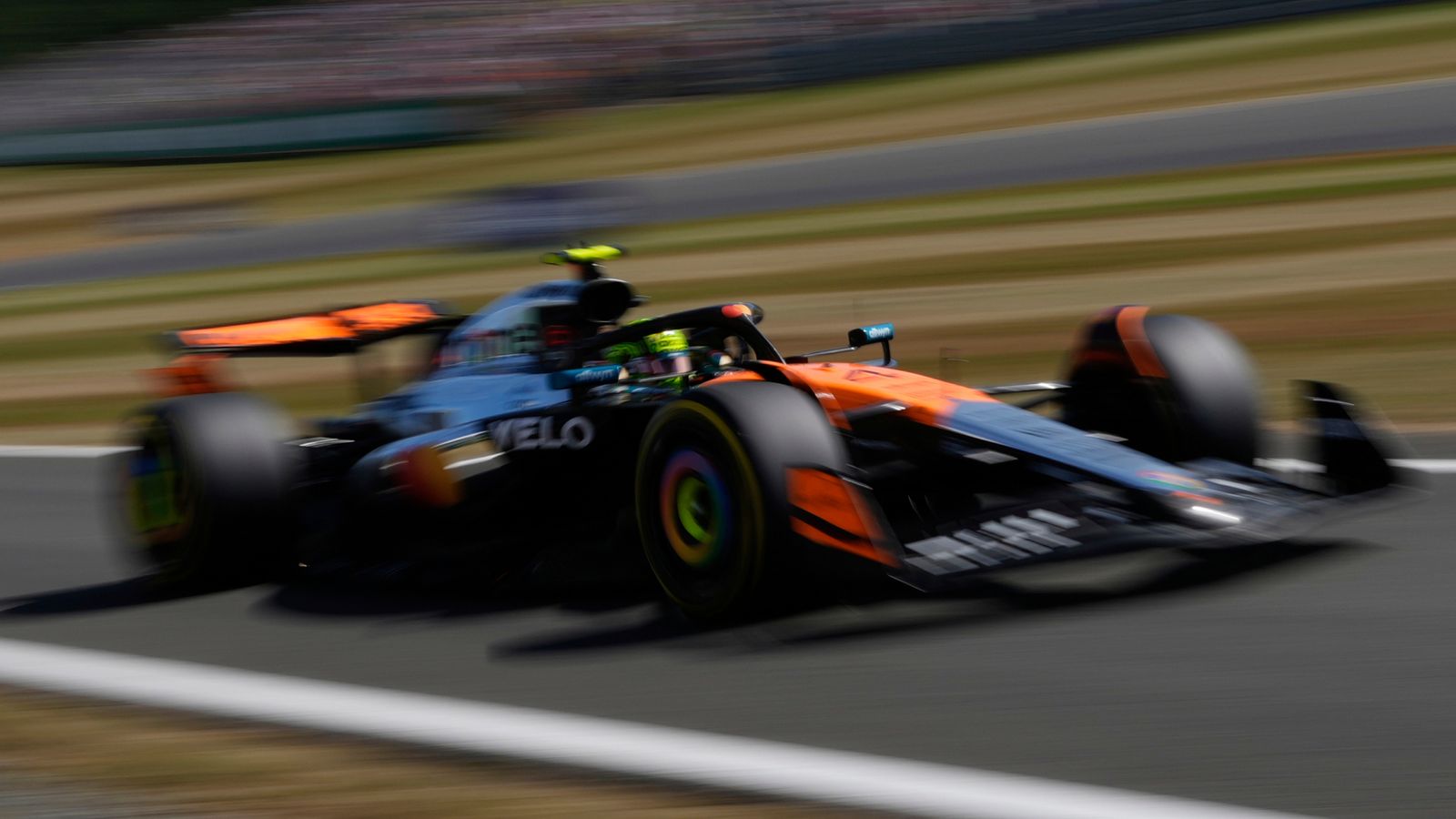 British GP: Lando Norris tops second practice at Silverstone from Charles Leclerc and Lewis Hamilton | F1 News
