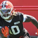 Browns RB charged with battery in Florida
