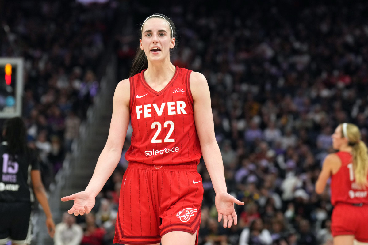 Caitlin Clark Receives Unfortunate News on Thursday