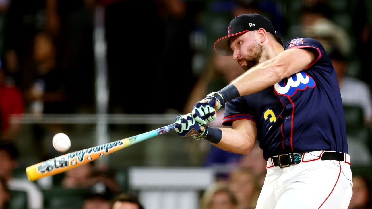 Cal Raleigh first catcher to win All-Star Home Run Derby
