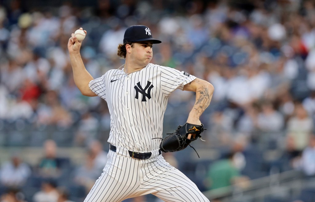 Cam Schlittler’s strong debut fuels Yankees’ win vs. Mariners