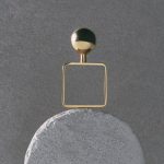 Dinh Van sphere on a square ring.