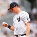 DJ LeMahieu DFA'd by Yankees after demotion to bench role