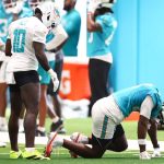 Dolphins cornerback Artie Burns has torn ACL, source says